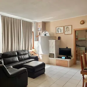  Alloggio in famiglia La Dimora